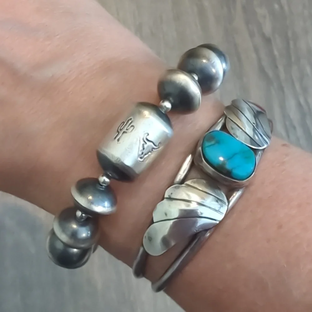 Navajo Pearl Saucer Sterling Silver Handmade Bracelet NWT - Picture 10 of 13